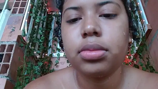 belindathompson online show from December 29, 6:49 pm