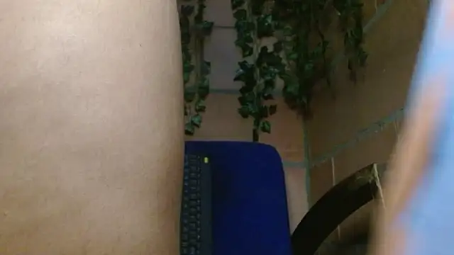 belindathompson online show from November 13, 11:36 pm