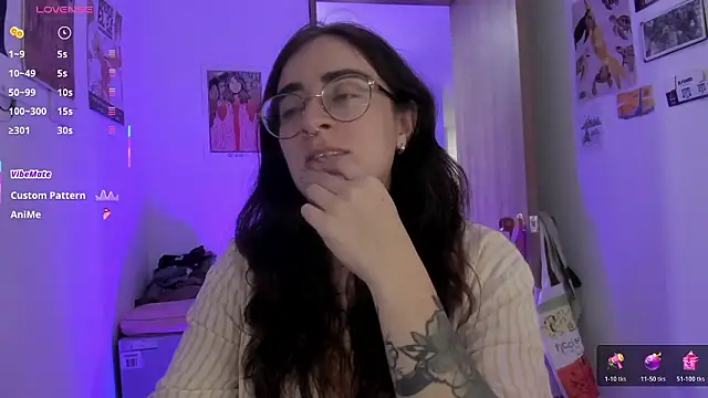 linda giggle online show from March 5, 1:34 am