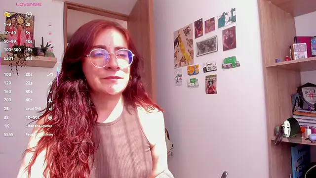 linda giggle online show from June 11, 2:15 pm