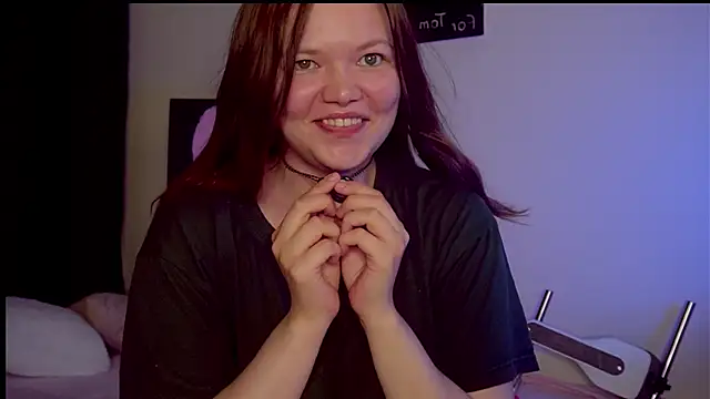 Snapshot of mary_lunar chatting on June 23, 8:07 pm mary lunar online show from June 23, 8:07 pm