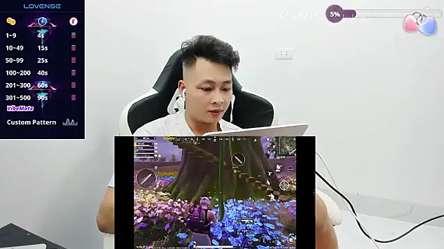 Naughty--asian online show from February 11, 12:32 pm