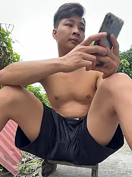 Snapshot of Naughty--asian chatting on May 30, 11:57 pm Naughty--asian online show from May 30, 11:57 pm