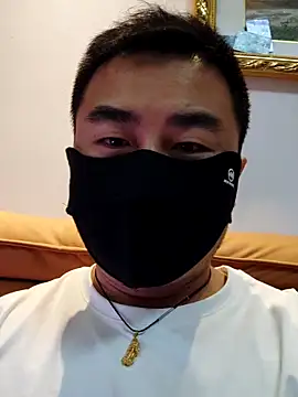 Snapshot of guozuo chatting on May 6, 11:26 am guozuo online show from May 6, 11:26 am