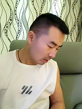 Snapshot of guozuo chatting on June 27, 2:23 pm guozuo online show from June 27, 2:23 pm
