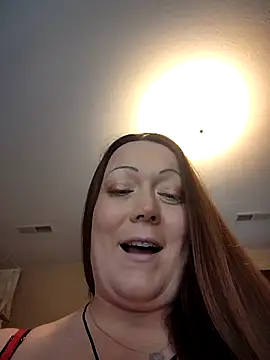 Snapshot of BBWQUEENBEEE chatting on February 20, 7:25 pm BBWQUEENBEEE online show from February 20, 7:25 pm