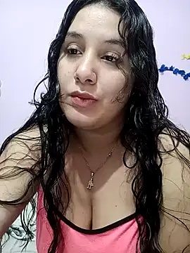 Snapshot of Deina_bunny chatting on December 13, 9:41 pm Deina bunny online show from December 13, 9:41 pm