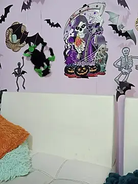 Snapshot of Deina_bunny chatting on October 10, 9:03 pm Deina bunny online show from October 10, 9:03 pm