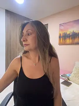 antonnella 2 online show from January 13, 4:01 pm