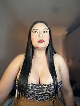 Snapshot of cami_ortiz__ chatting on June 2, 4:58 am cami ortiz online show from June 2, 4:58 am