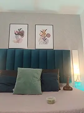 Madisonsmiith online show from March 11, 8:04 pm