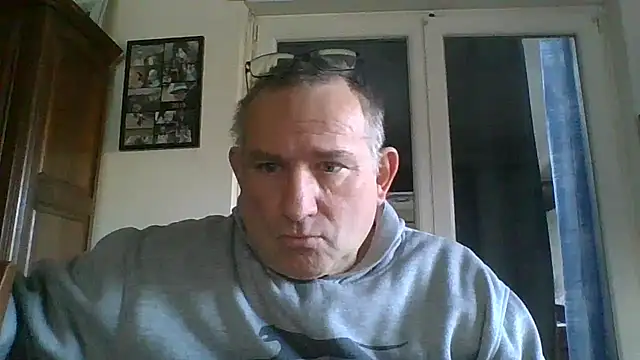 jeanlulu online show from January 11, 3:09 pm