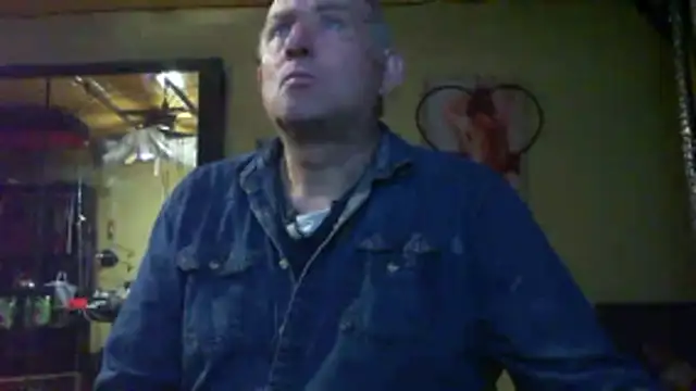 jeanlulu online show from November 3, 8:32 pm