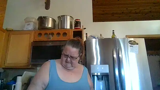 Hornybbw1978 online show from September 23, 11:52 pm