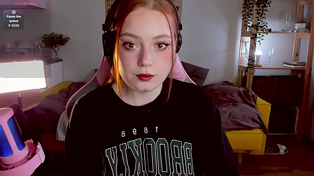 Sofy Benson online show from September 26, 11:14 am