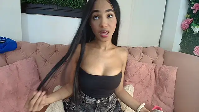 kristyl paez online show from October 23, 1:54 pm