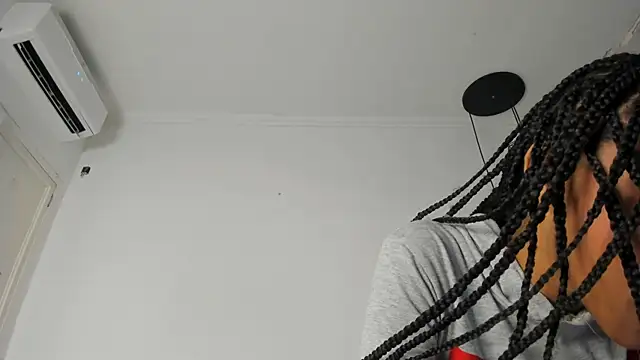 Snapshot of kristyl_paez chatting on May 11, 7:00 pm kristyl paez online show from May 11, 7:00 pm