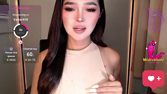 Snapshot of Itsme_claire chatting on May 9, 6:35 pm Itsme claire online show from May 9, 6:35 pm