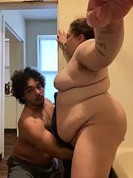 Snapshot of dioniciocruz chatting on April 5, 9:01 pm dioniciocruz online show from April 5, 9:01 pm