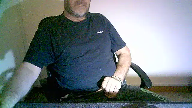 Snapshot of Greek_Passion chatting on October 24, 7:10 pm Greek Passion online show from October 24, 7:10 pm