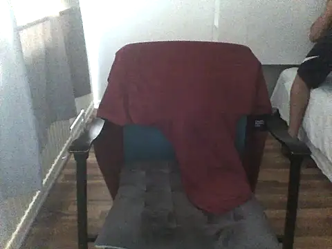 Snapshot of DanOnCam chatting on May 24, 6:18 am DanOnCam online show from May 24, 6:18 am