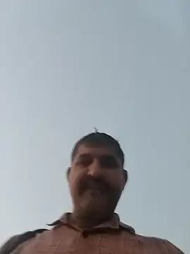 Amandev7 online show from October 17, 1:57 pm