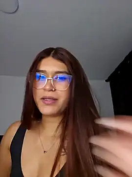 Snapshot of Bunny22_ chatting on January 16, 4:17 am Bunny22  online show from January 16, 4:17 am