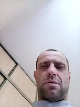 Roman0798 online show from December 18, 8:53 am