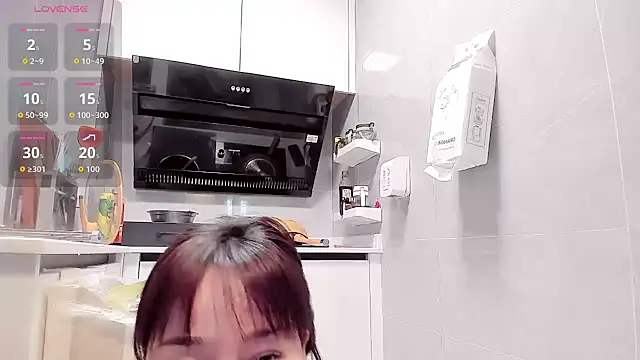 Vivian-6 online show from March 4, 1:33 am