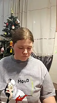 Snapshot of RubyValen chatting on January 17, 6:23 pm RubyValen online show from January 17, 6:23 pm