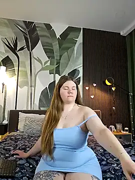 Snapshot of RubyValen chatting on March 20, 3:13 am RubyValen online show from March 20, 3:13 am