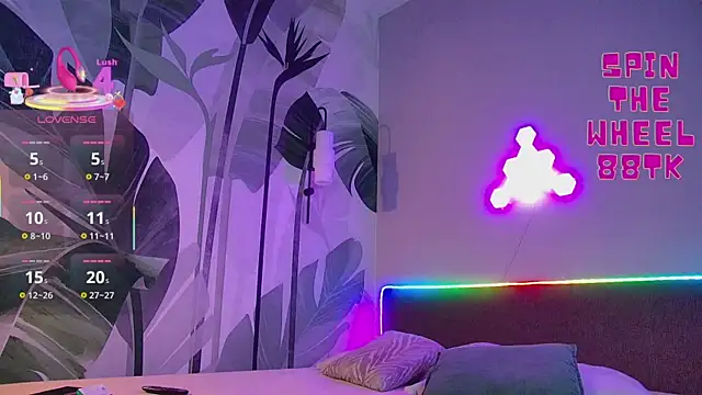 Snapshot of RubyValen chatting on November 10, 1:15 am RubyValen online show from November 10, 1:15 am