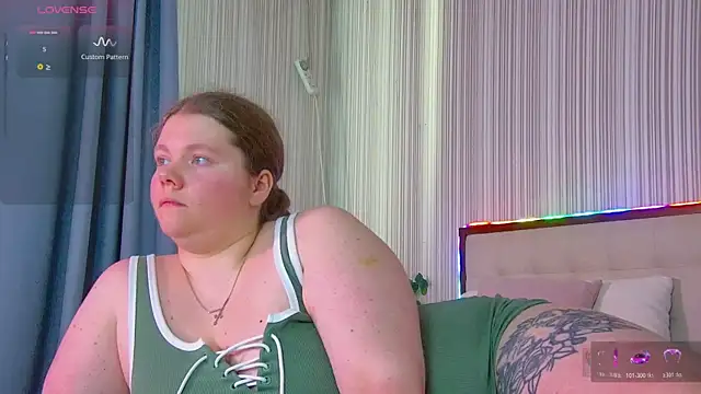 RubyValen online show from July 1, 1:18 am