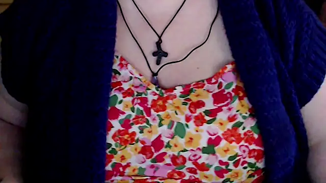 mayasmith online show from April 25, 8:28 am