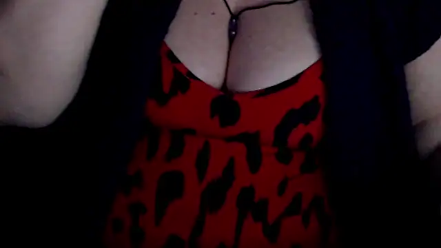 Snapshot of mayasmith chatting on May 16, 8:00 am mayasmith online show from May 16, 8:00 am