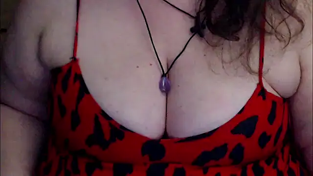 Snapshot of mayasmith chatting on June 5, 7:41 pm mayasmith online show from June 5, 7:41 pm