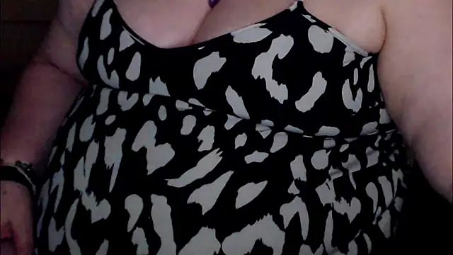 Snapshot of mayasmith chatting on June 7, 11:36 am mayasmith online show from June 7, 11:36 am