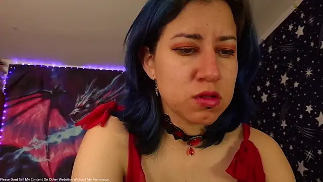 Snapshot of pussytight_pervert chatting on June 29, 10:10 pm pussytight pervert online show from June 29, 10:10 pm