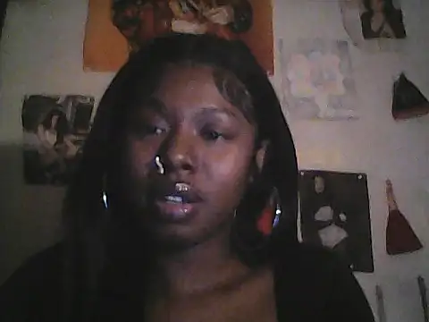 Snapshot of TinyBlazian901 chatting on March 21, 6:49 am TinyBlazian901 online show from March 21, 6:49 am