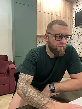 Bear bear  online show from February 21, 8:16 pm