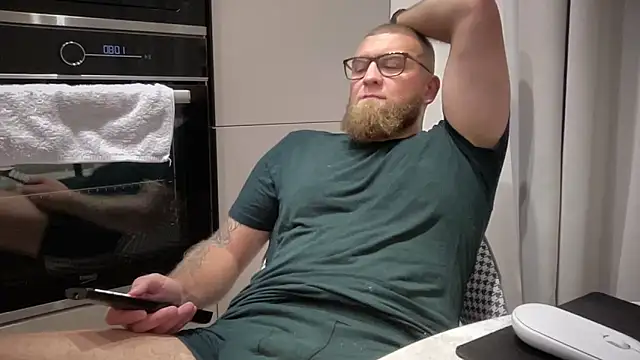 Bear bear  online show from September 26, 2:43 pm