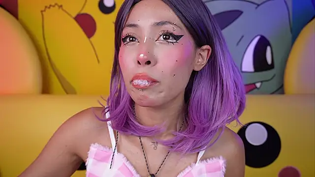 Snapshot of miss__maria chatting on December 4, 6:05 pm miss maria online show from December 4, 6:05 pm