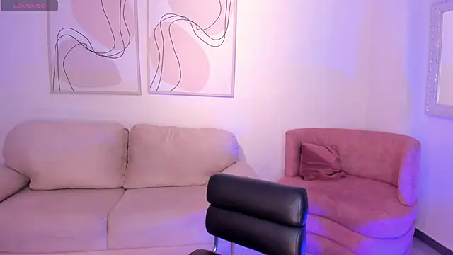 Snapshot of JuanitaClay chatting on September 14, 11:31 am JuanitaClay online show from September 14, 11:31 am