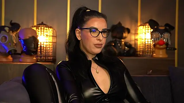 kelly kent online show from April 24, 9:06 pm