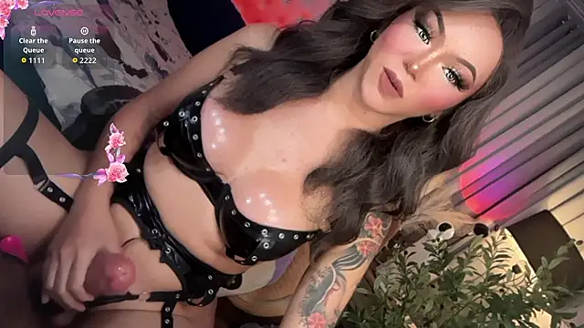 sassy olivia online show from May 24, 1:54 am