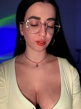 Emylia online show from December 21, 10:17 pm