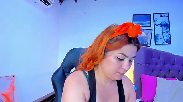 Snapshot of Gretta_Queen chatting on October 30, 6:19 pm Gretta Queen online show from October 30, 6:19 pm