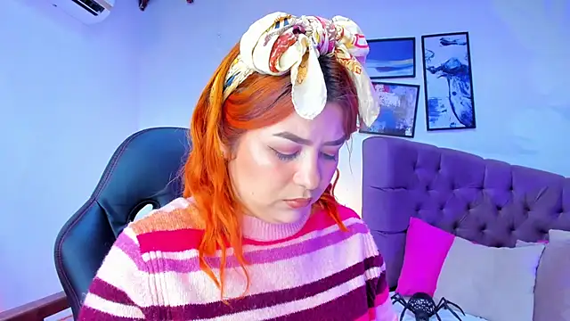 Snapshot of Gretta_Queen chatting on October 31, 5:25 pm Gretta Queen online show from October 31, 5:25 pm