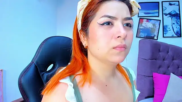 Snapshot of Gretta_Queen chatting on November 4, 6:07 pm Gretta Queen online show from November 4, 6:07 pm