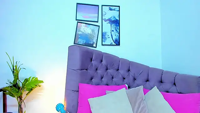 Snapshot of Gretta_Queen chatting on November 23, 3:45 pm Gretta Queen online show from November 23, 3:45 pm